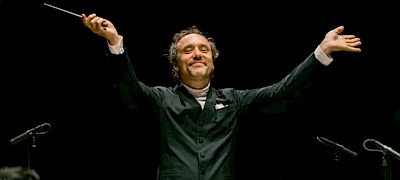Vancouver Symphony Orchestra - Mozart, Sibelius & Debussy